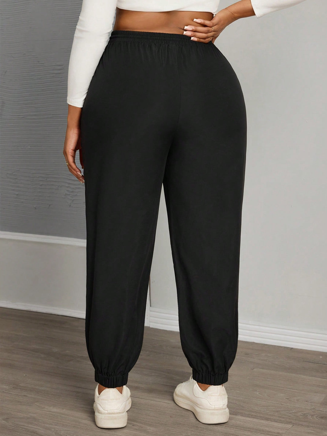 Pantaloni SHEIN, negru