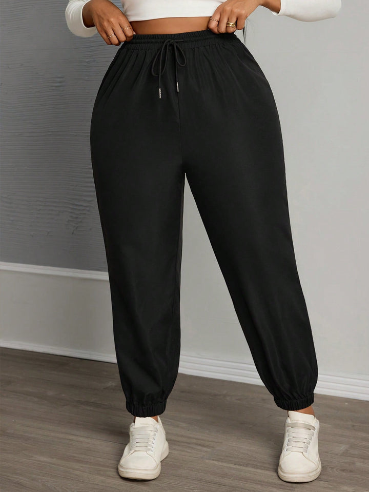 Pantaloni SHEIN, negru