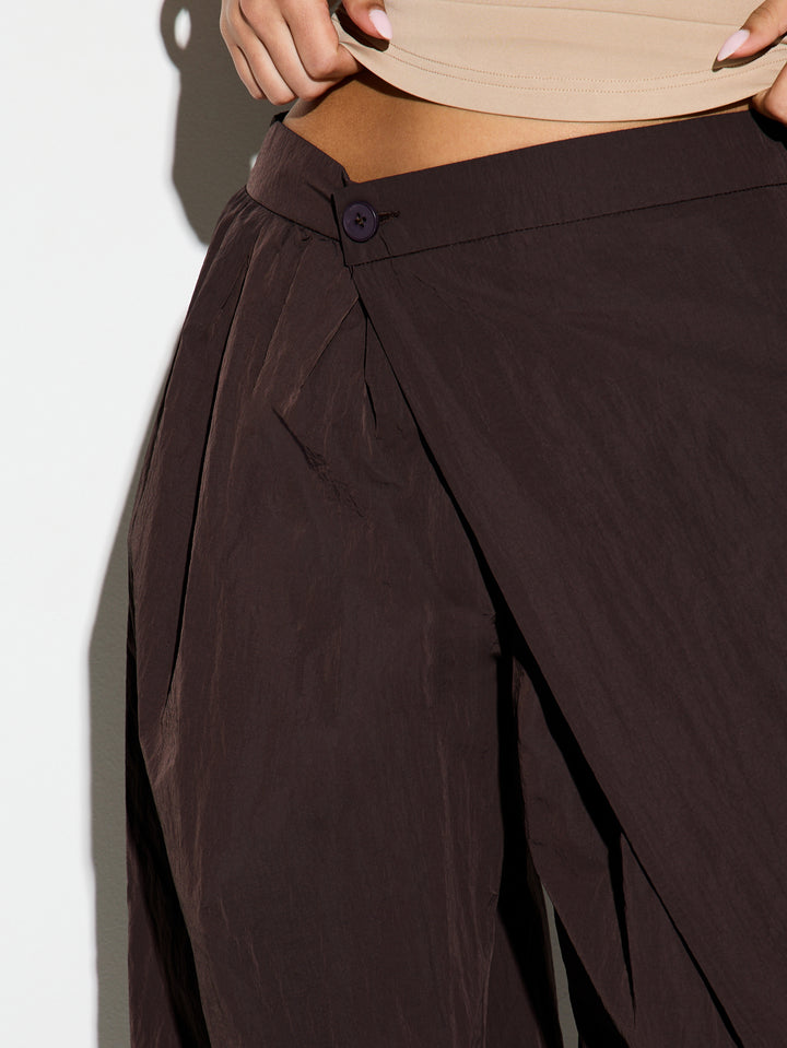 Pantaloni SHEIN, maro