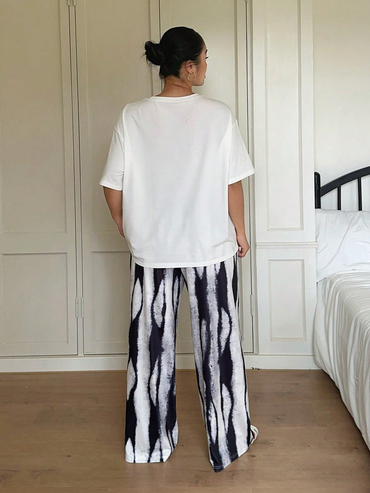 Set pijamale SHEIN, alb