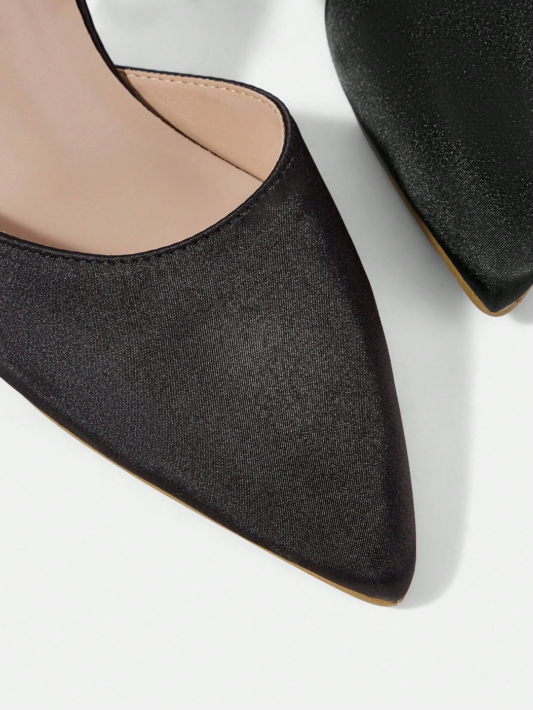 Pantofi cu toc SHEIN, negru
