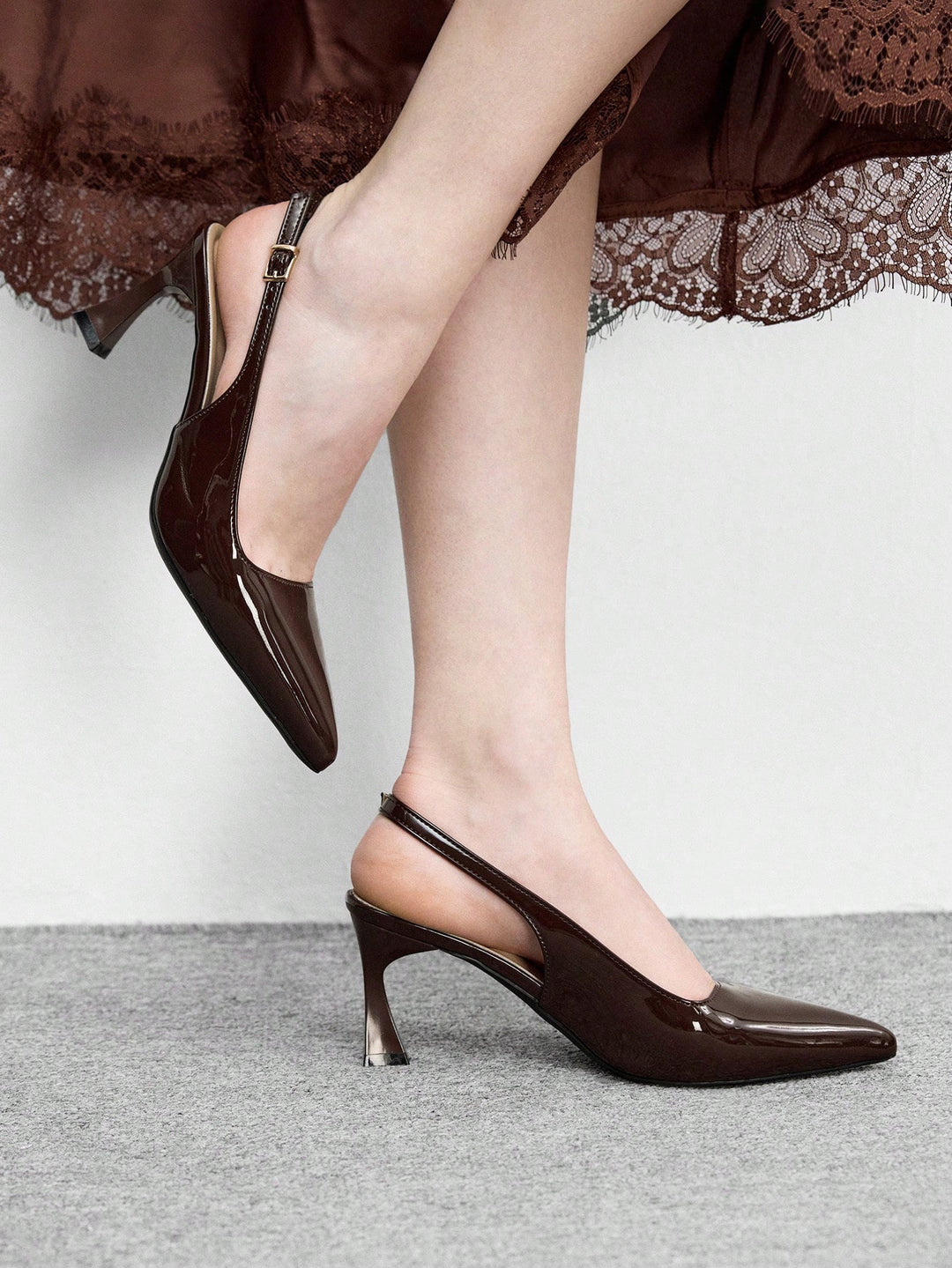 Pantofi cu toc SHEIN, maro