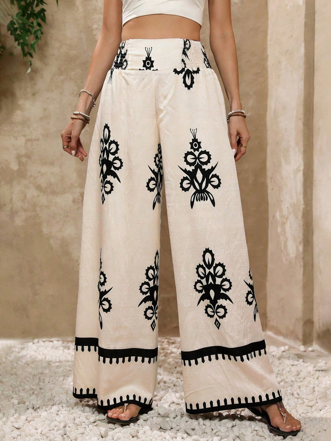 Pantaloni SHEIN, kaki