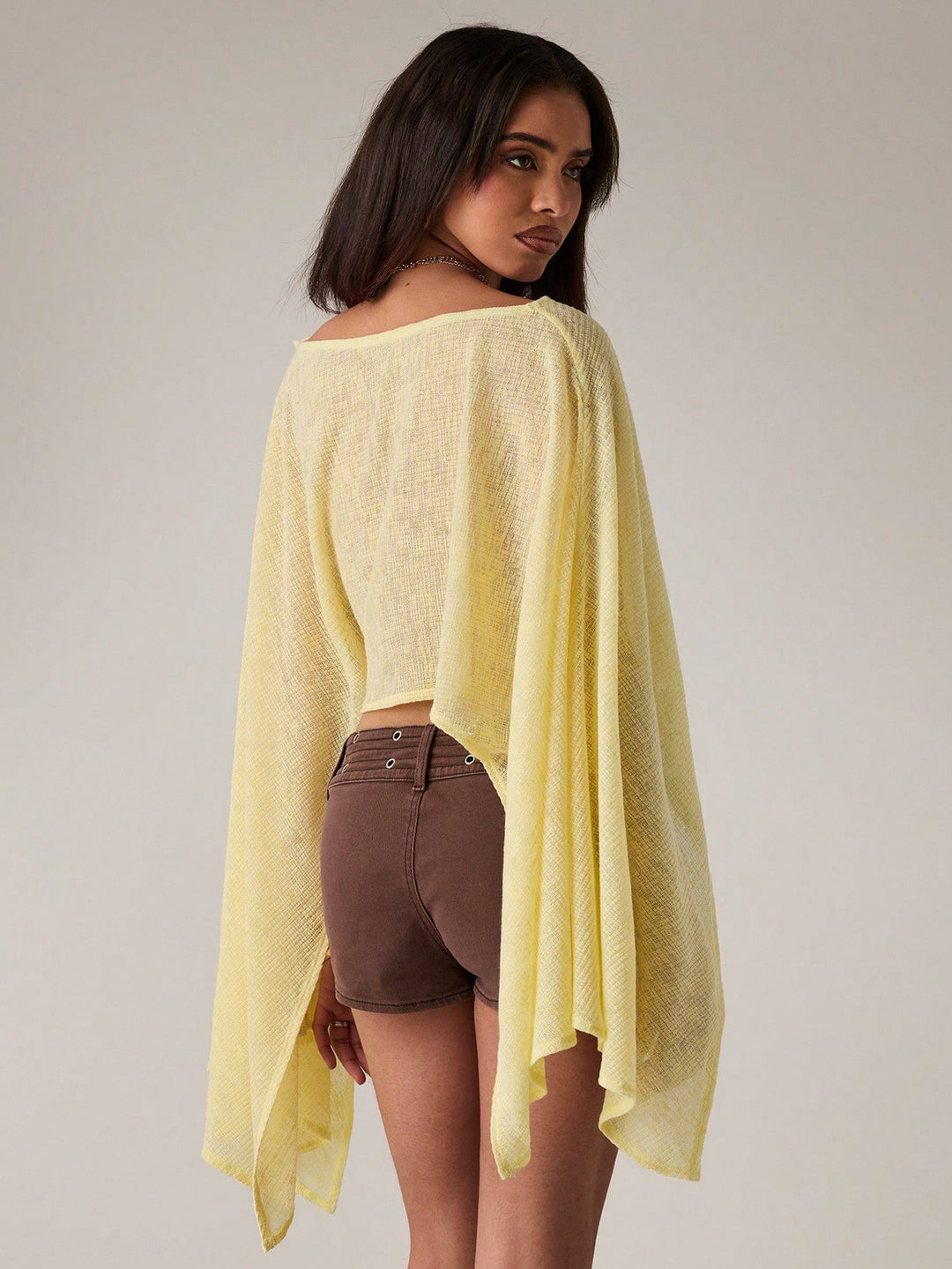 Top SHEIN, galben