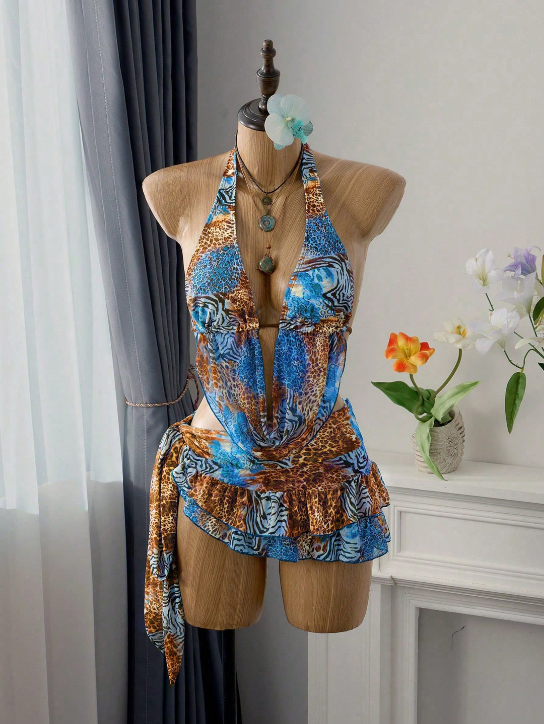 Set bikini SHEIN, mix culori