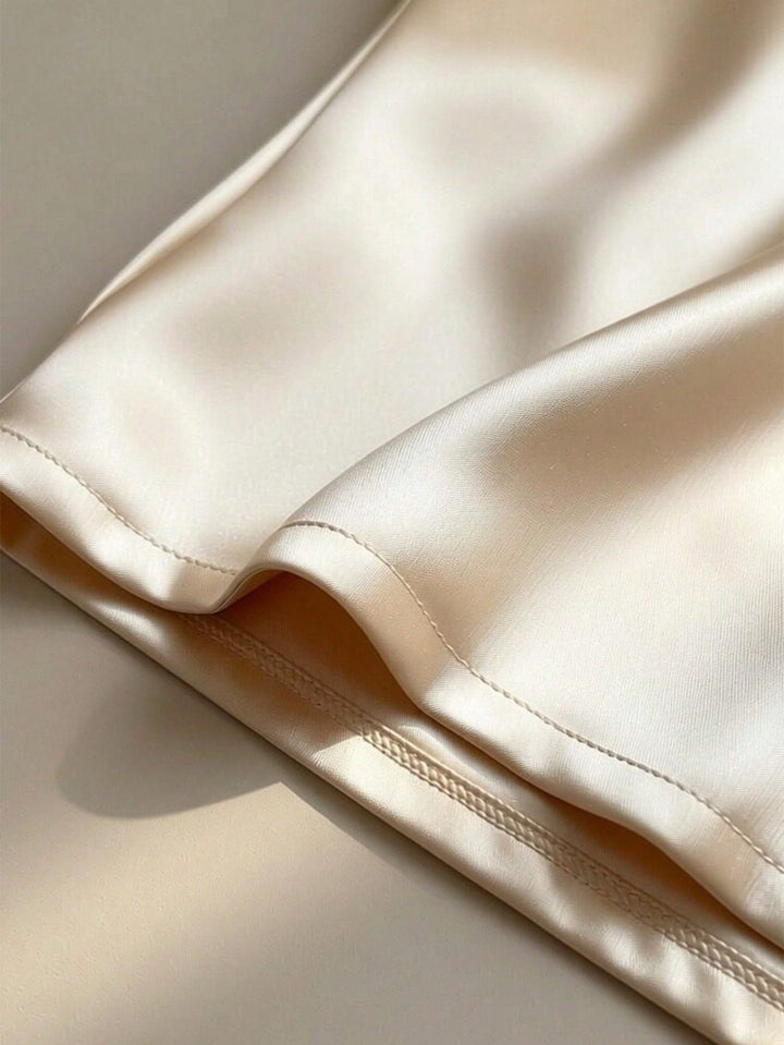 Tricou SHEIN, auriu