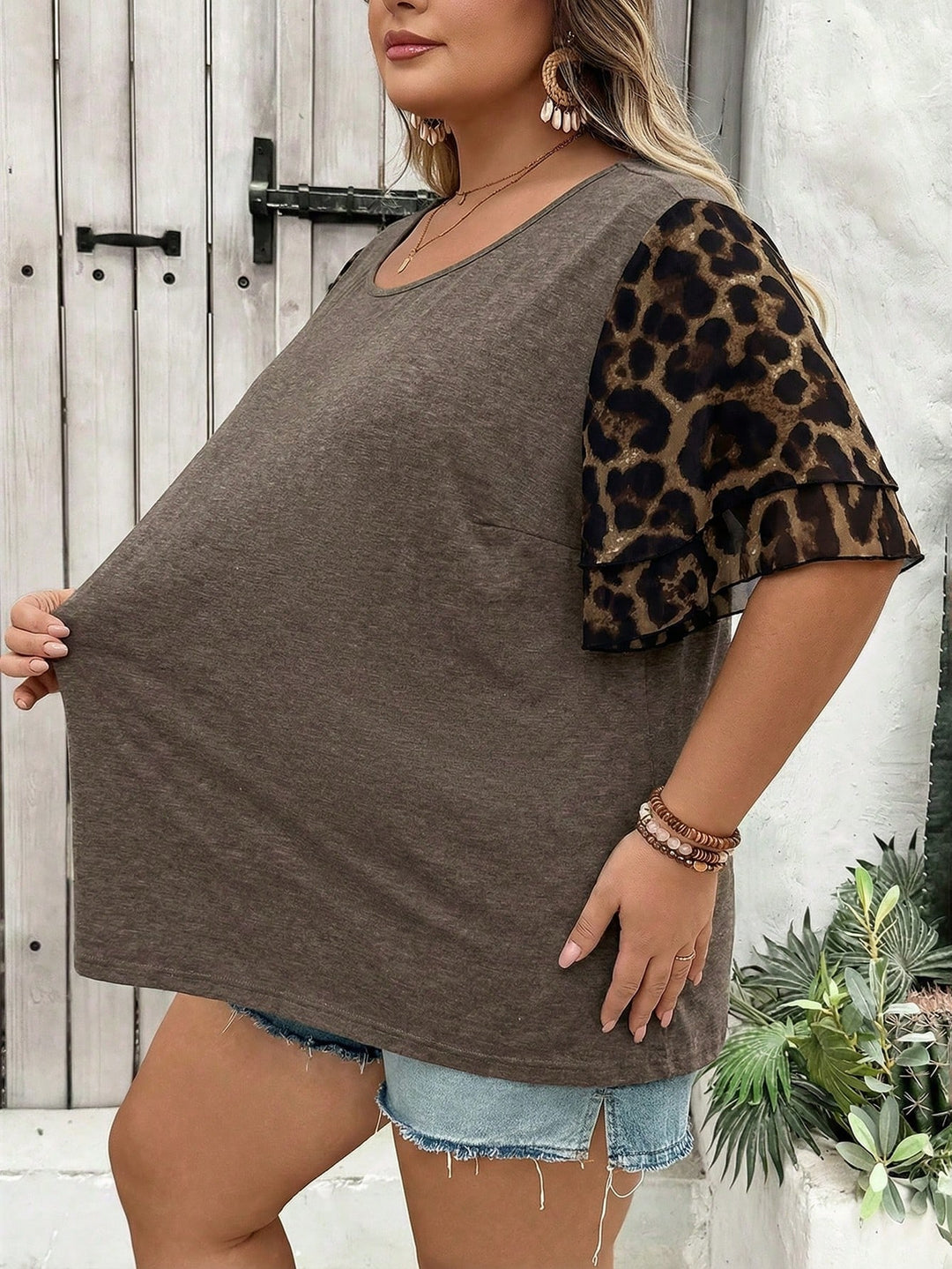Tricou SHEIN, maro