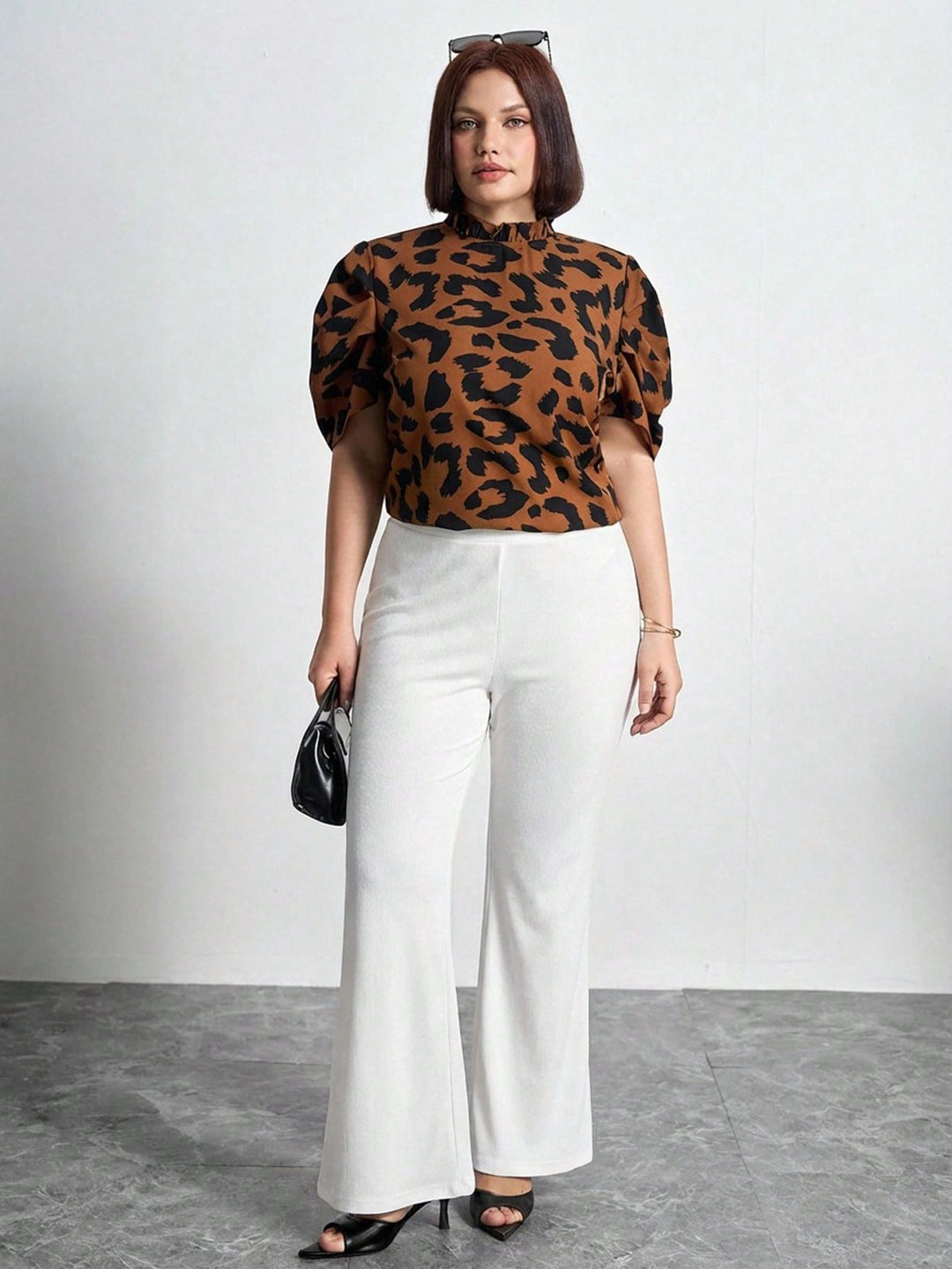 Pantaloni SHEIN, alb