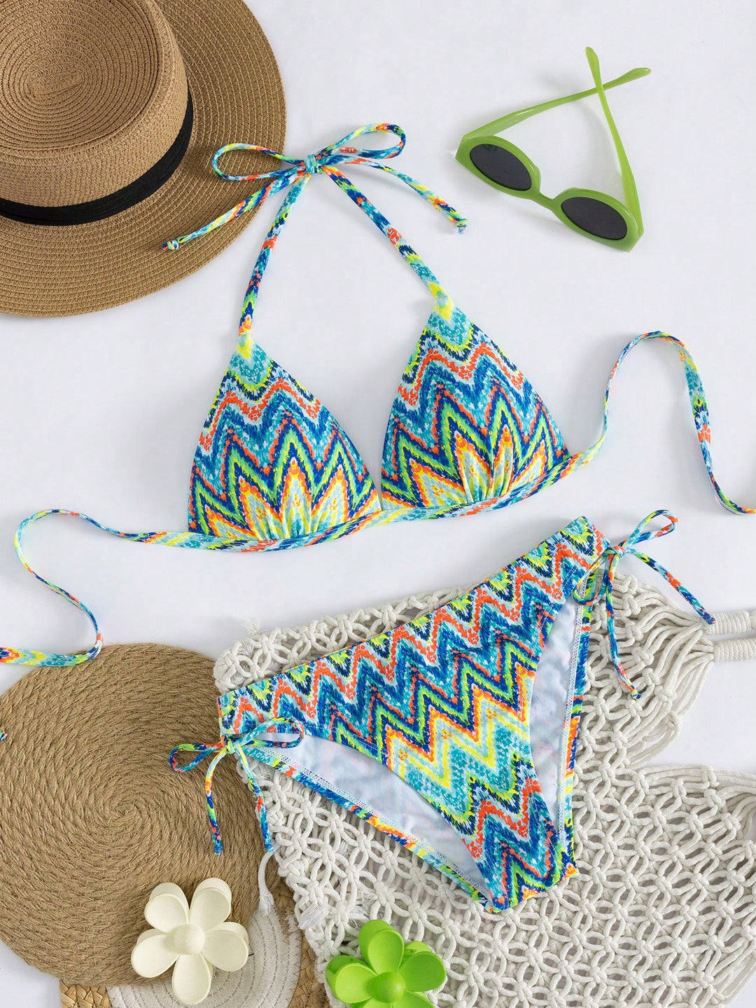 Set bikini SHEIN, mix culori