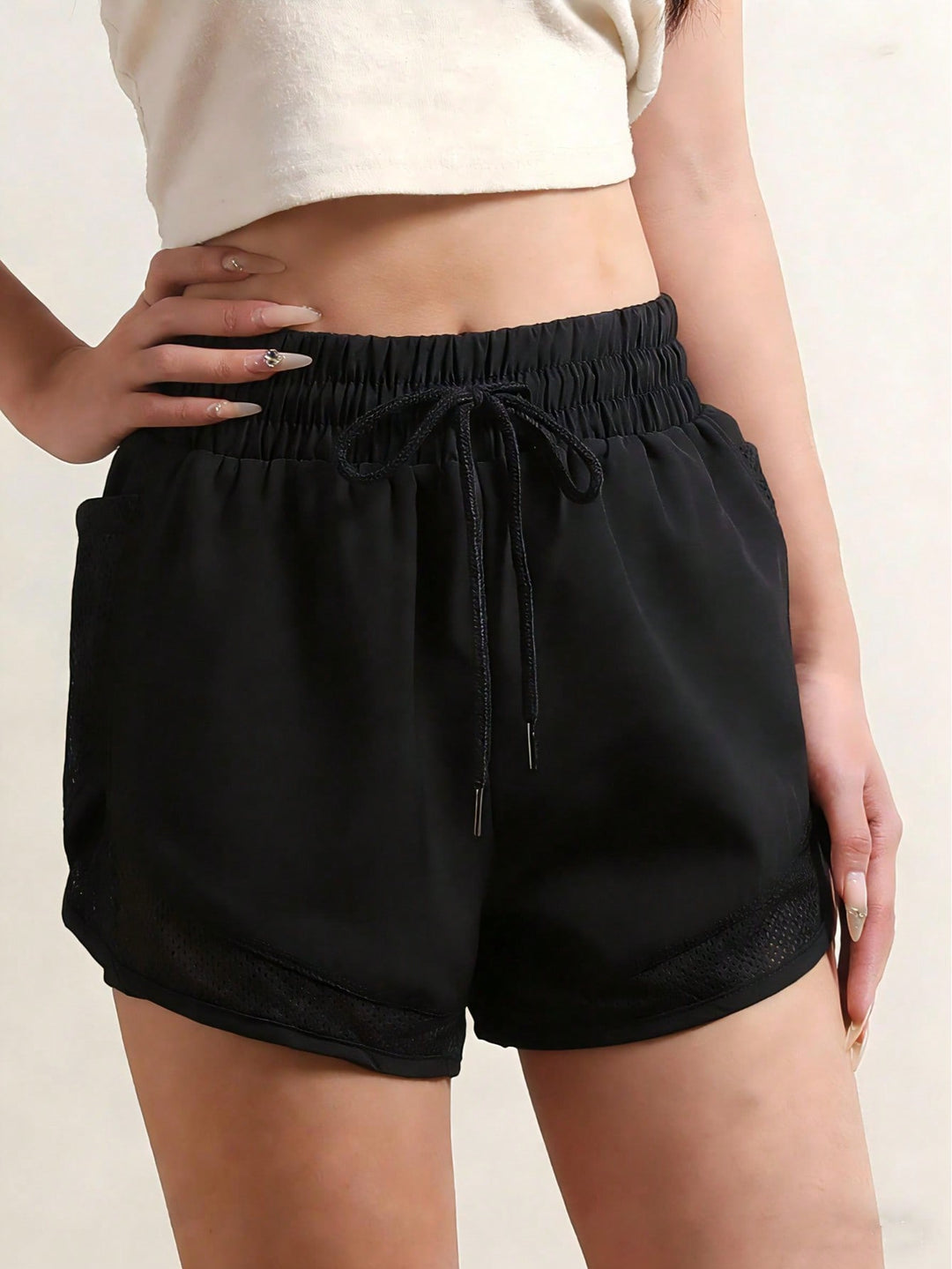 Pantaloni scurți SHEIN, negru