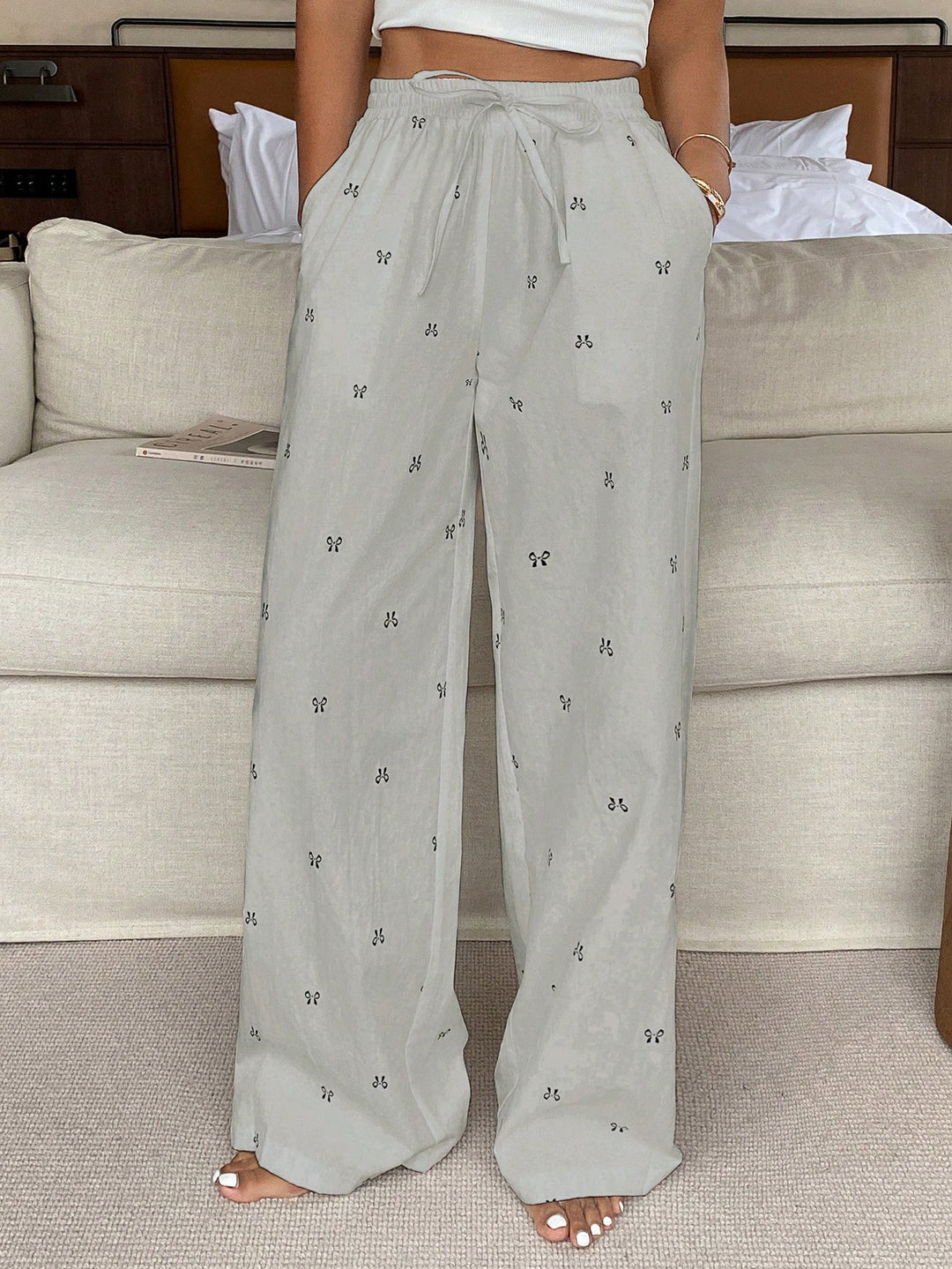 Pantaloni SHEIN, gri