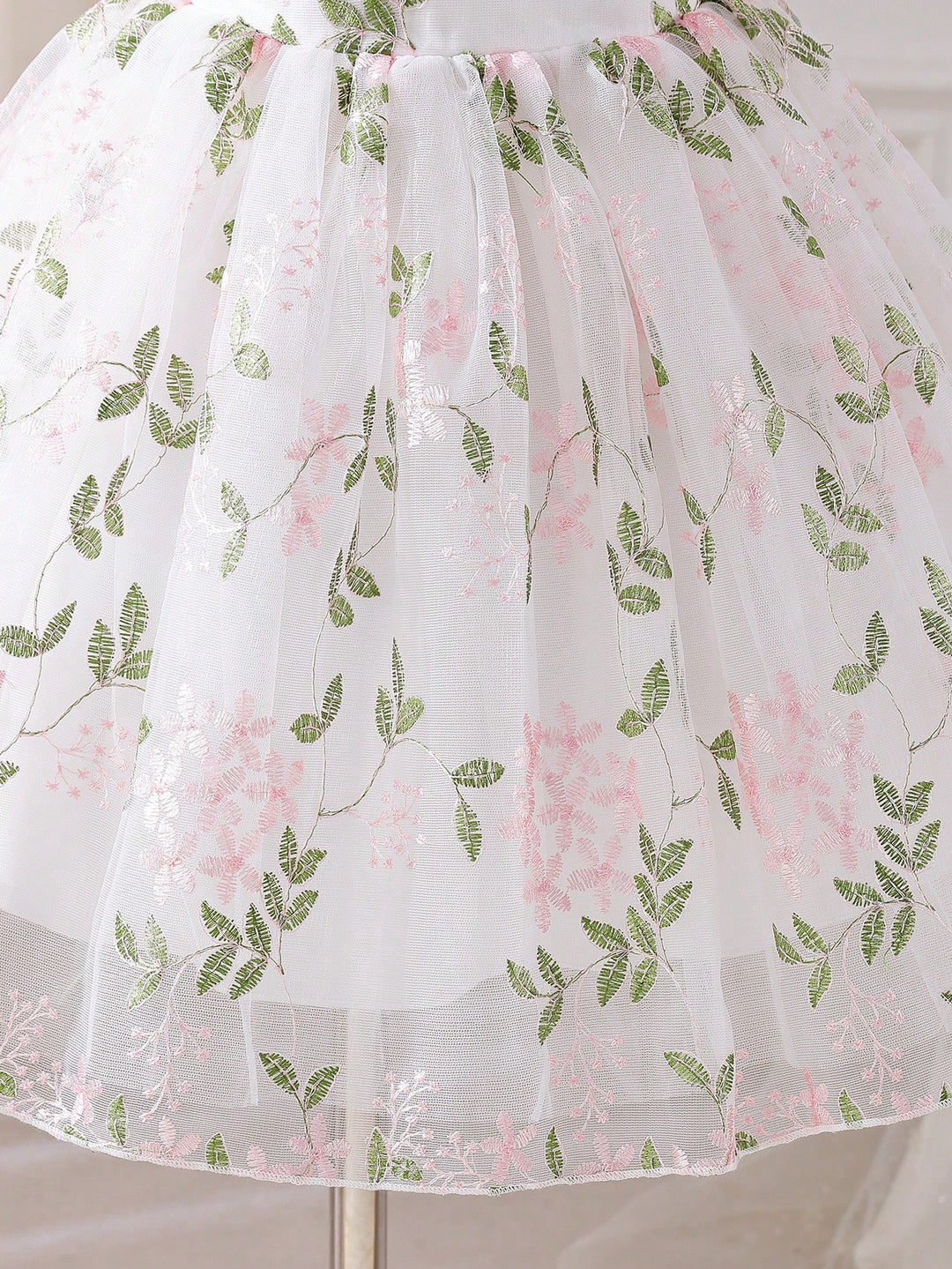 Rochie de ocazie SHEIN, alb