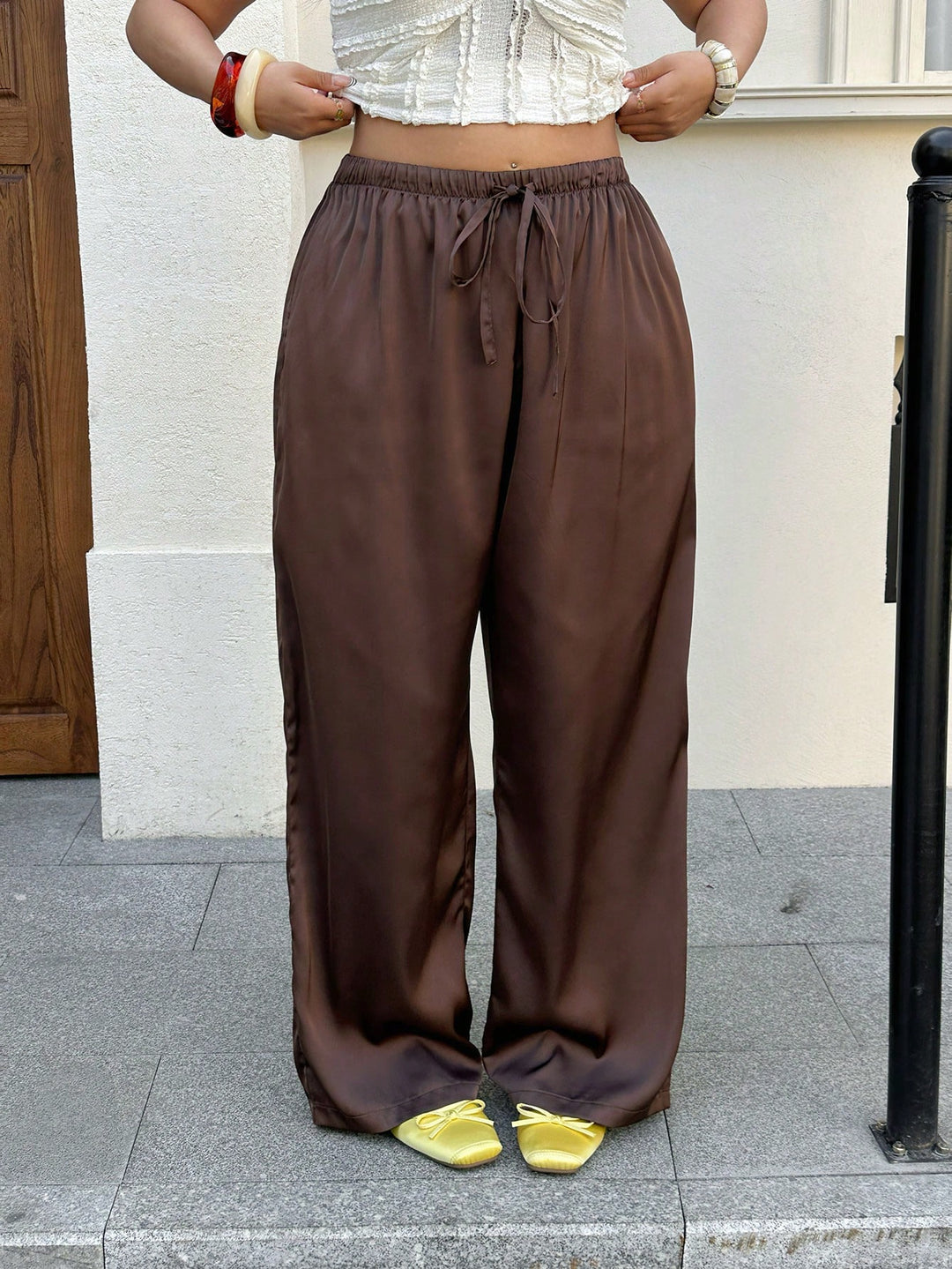 Pantaloni SHEIN, maro