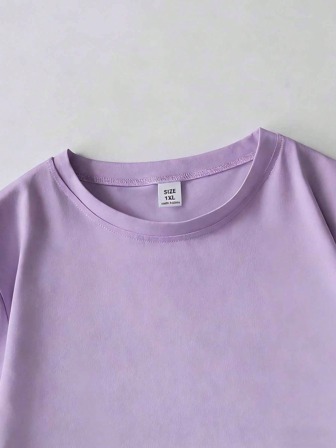 Tricou SHEIN, mov