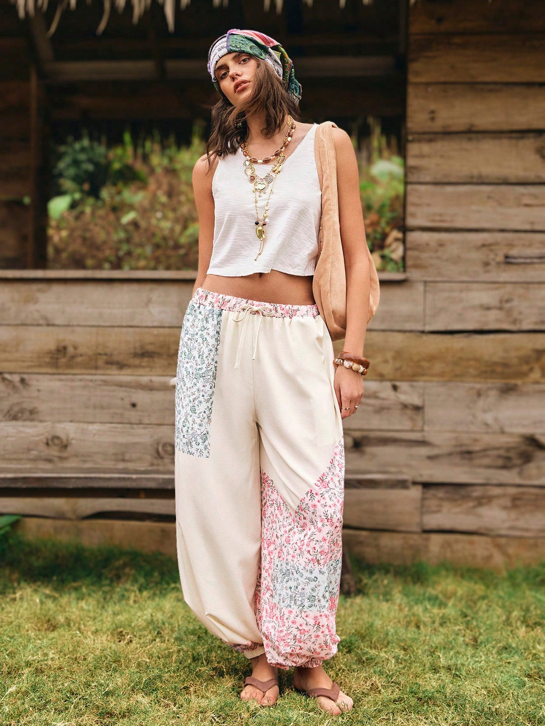 Pantaloni SHEIN, alb