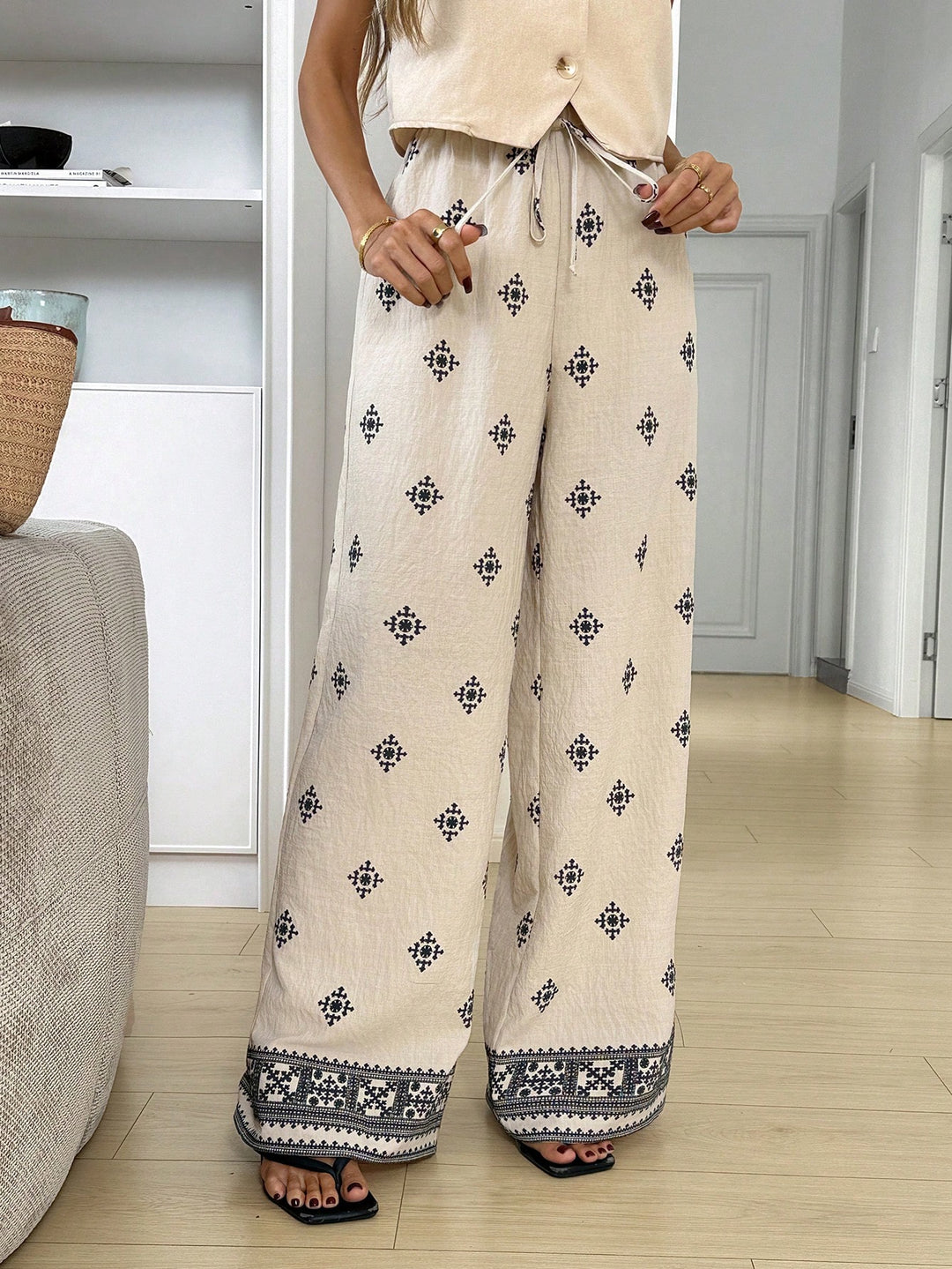 Pantaloni SHEIN, mix culori