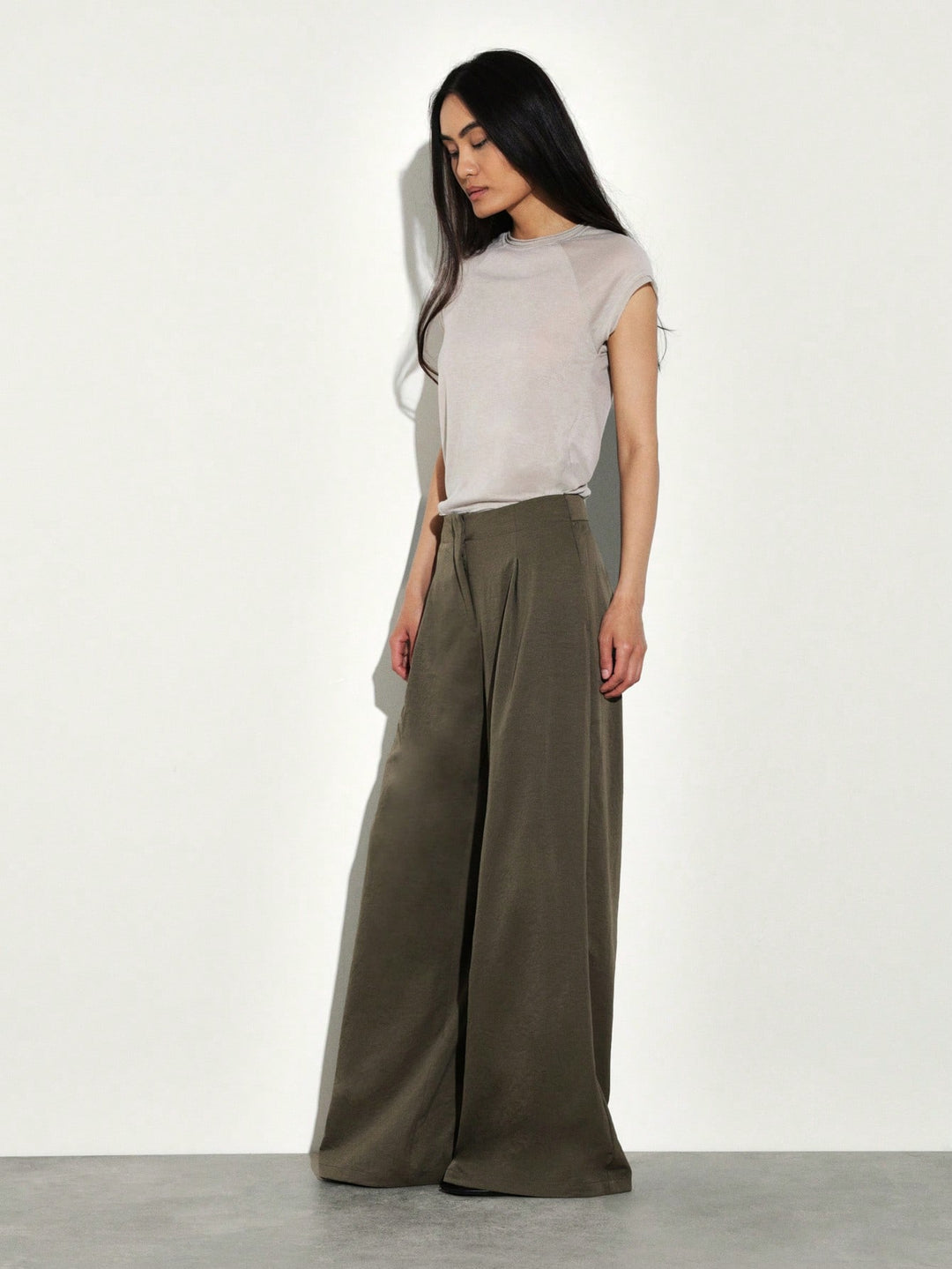 Pantaloni SHEIN, kaki