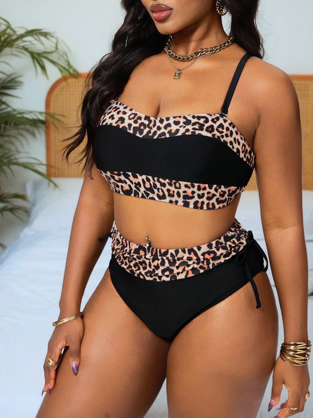 Set bikini de baie SHEIN, mix culori