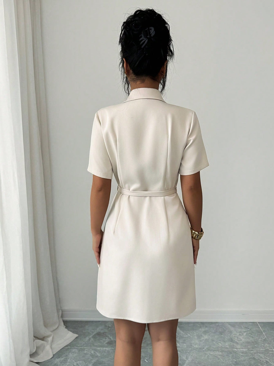 Rochie scurtă SHEIN, bej