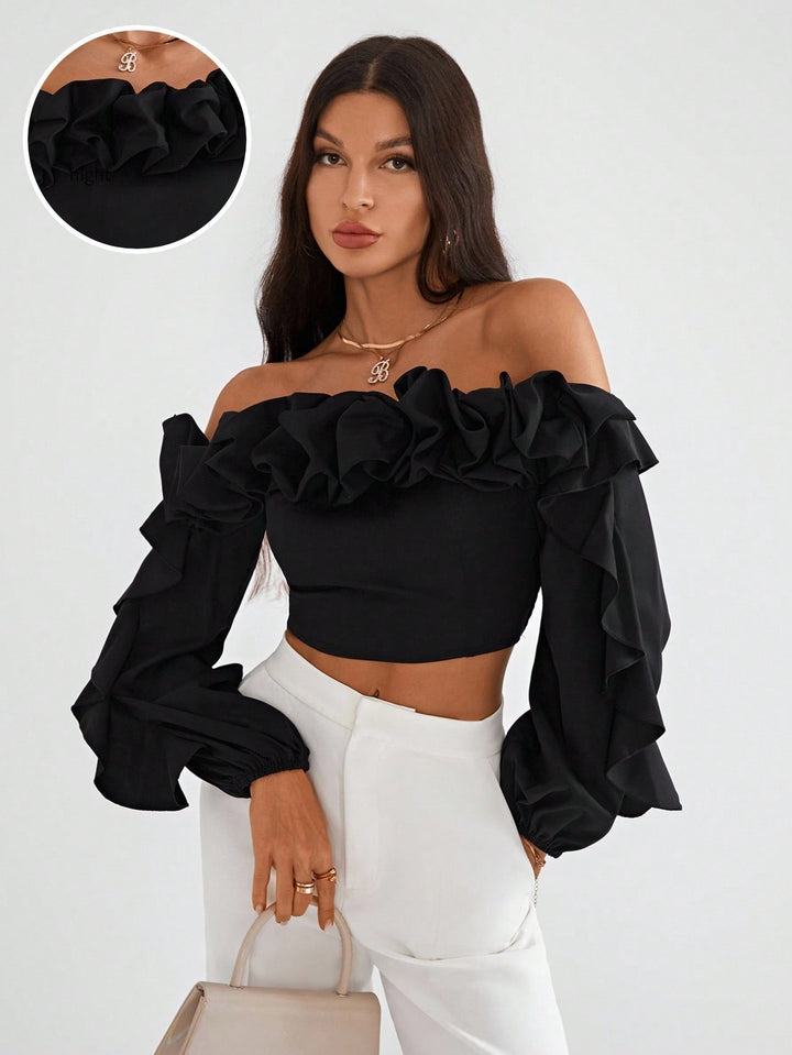 Top decupat cu volane SHEIN, negru