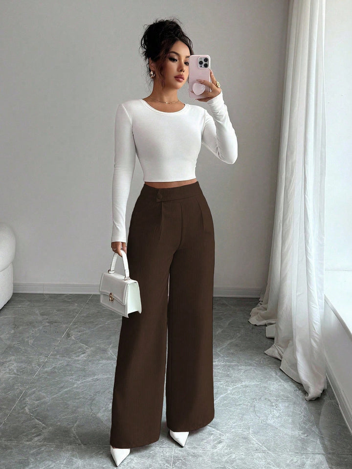Pantaloni Shein, Maro