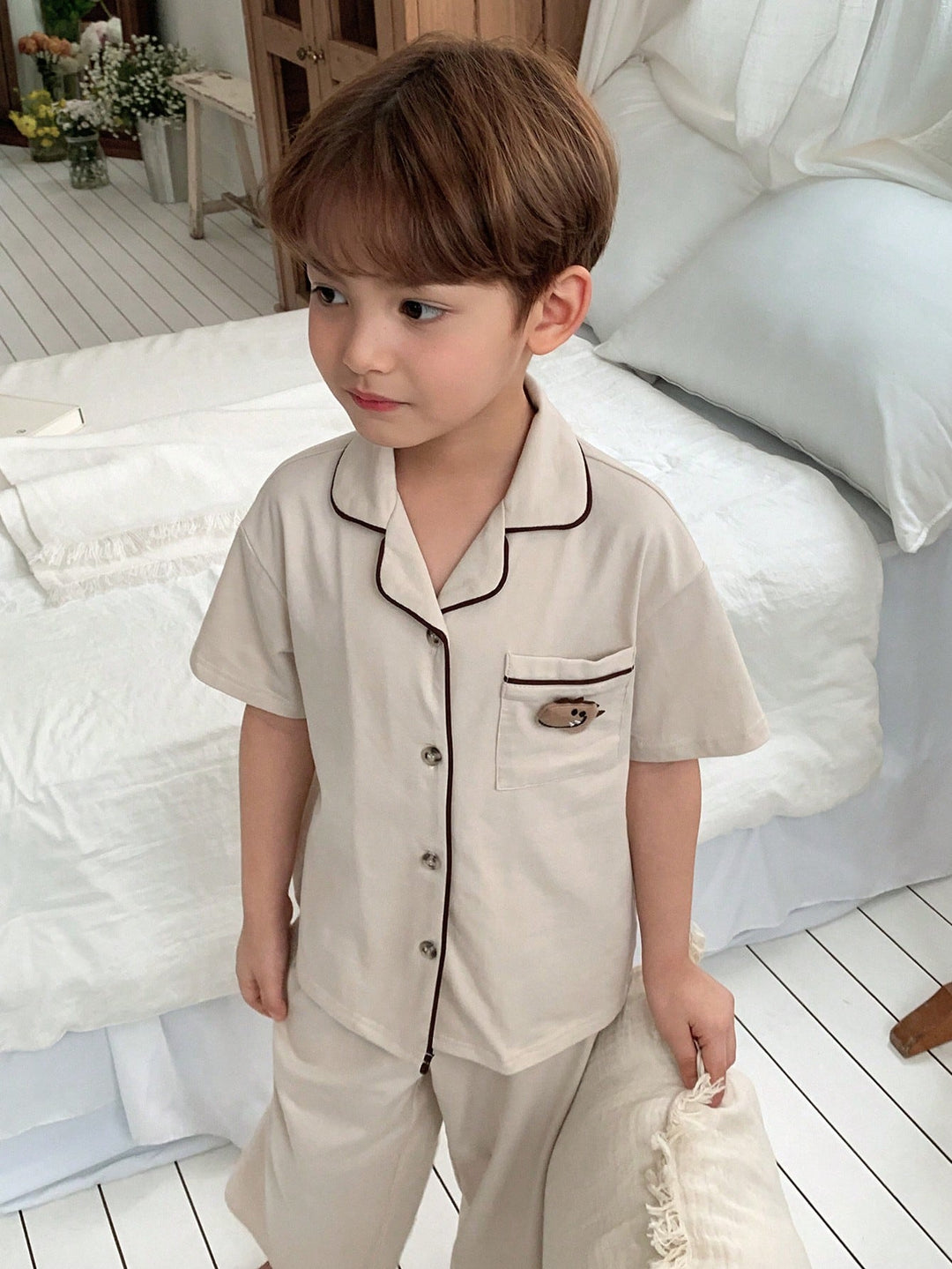 Compleu pijamale SHEIN, bej