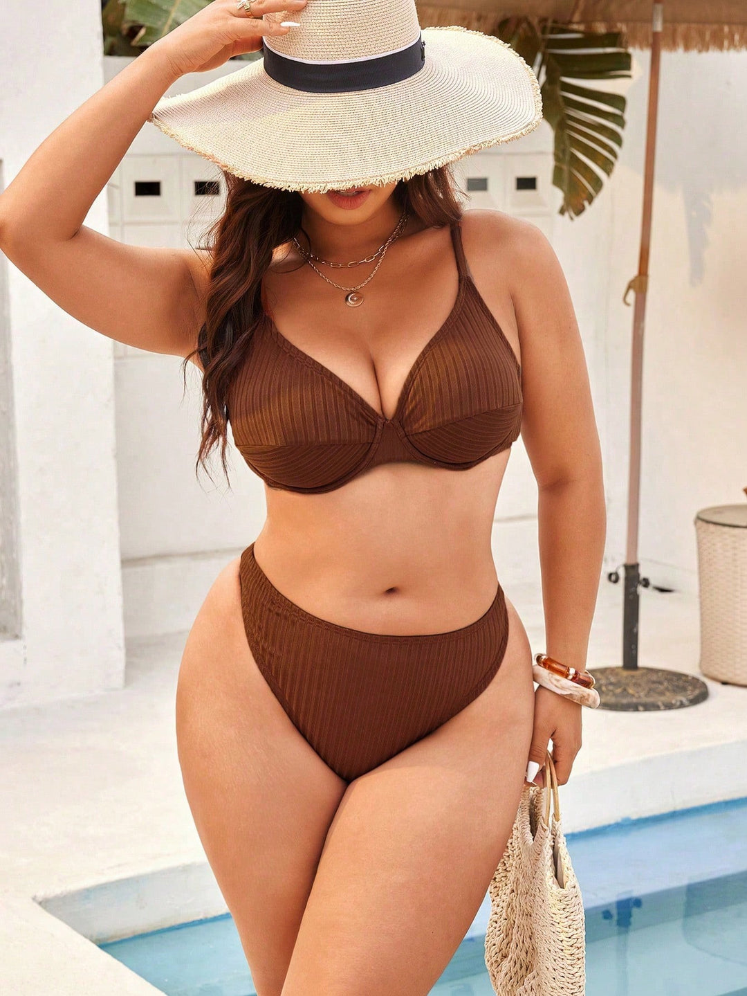 Set bikini de baie SHEIN, maro