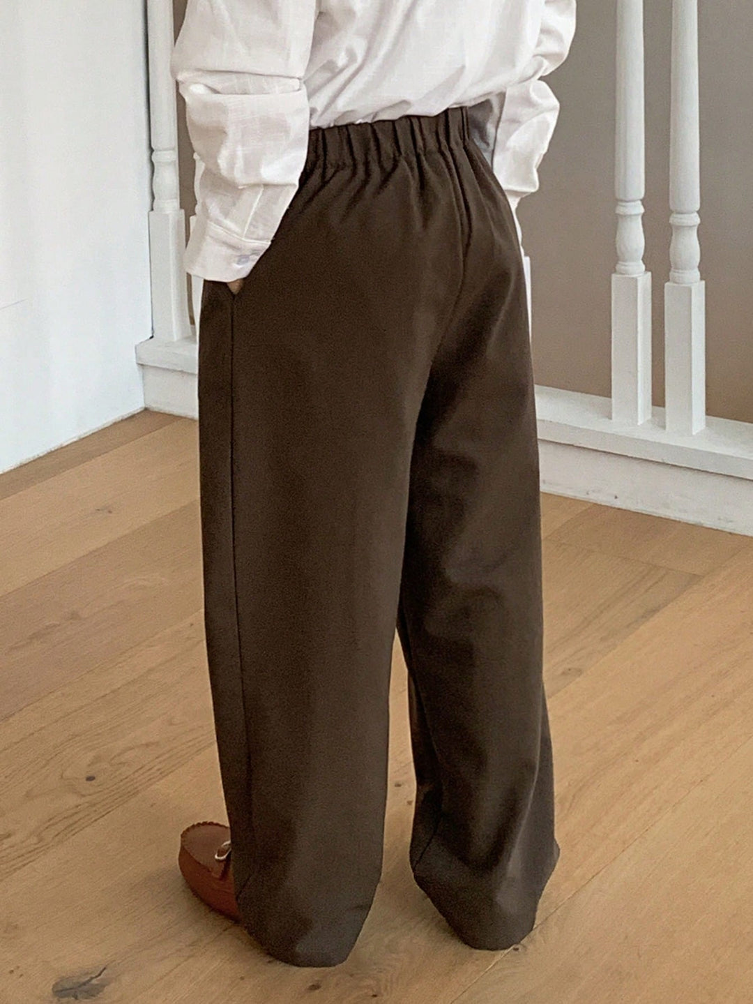 Pantaloni SHEIN, maro