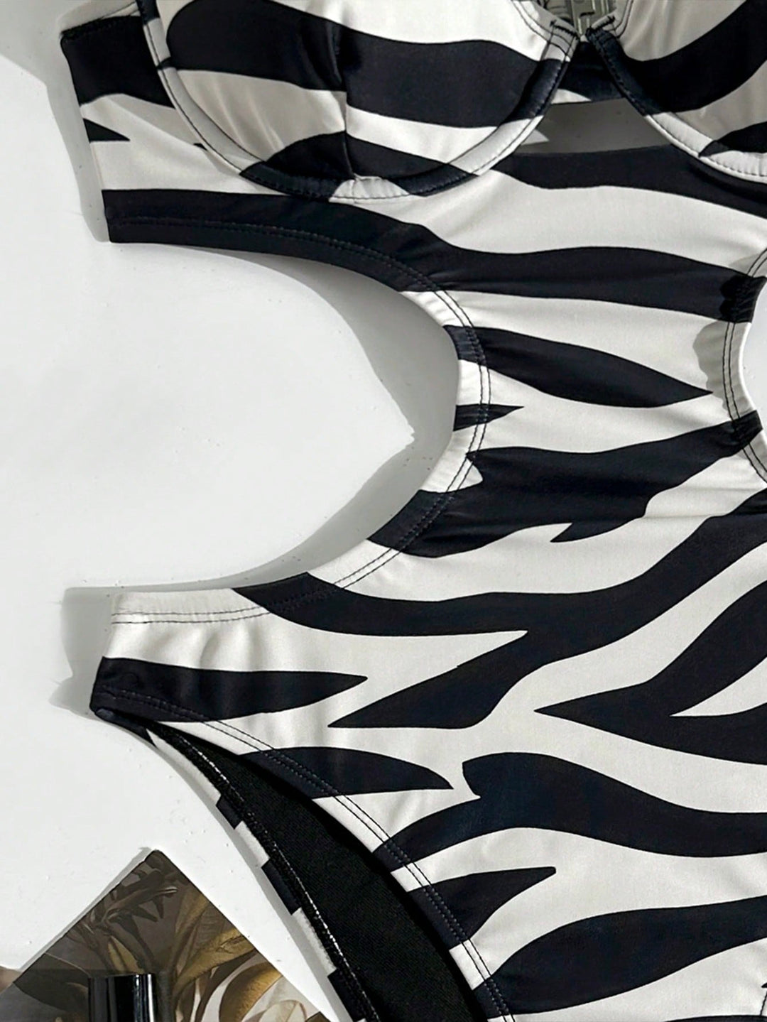 SHEIN Swimsuit, mixed colors