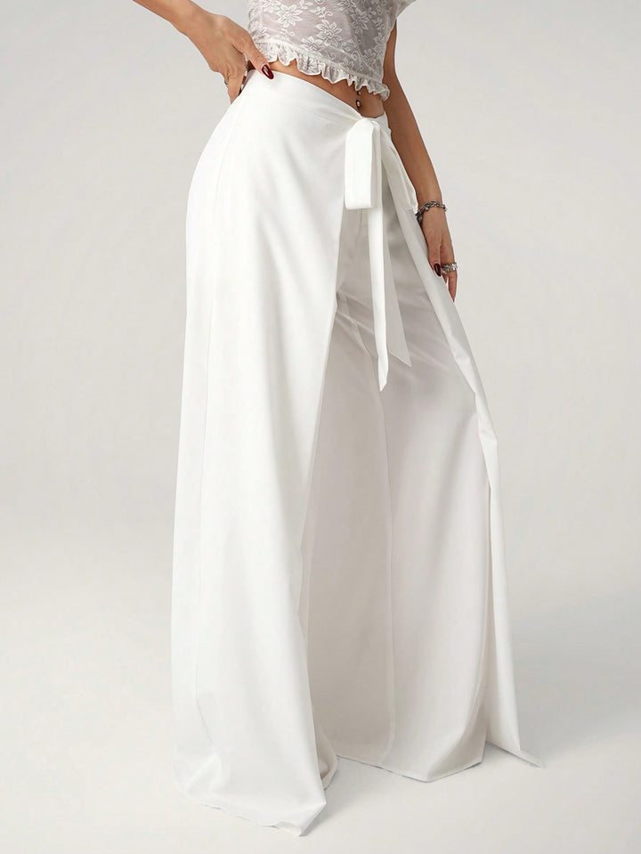 Pantaloni SHEIN, alb