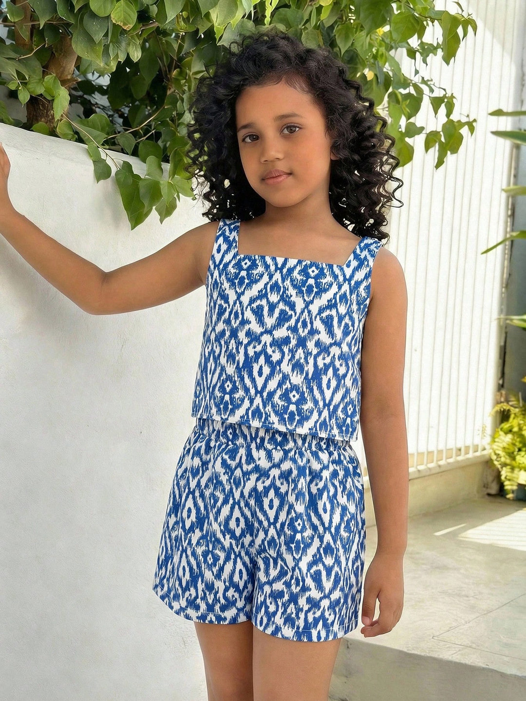 SHEIN együttes, kék