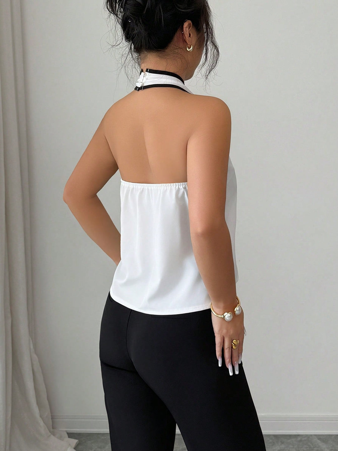 Top halter casual SHEIN, alb