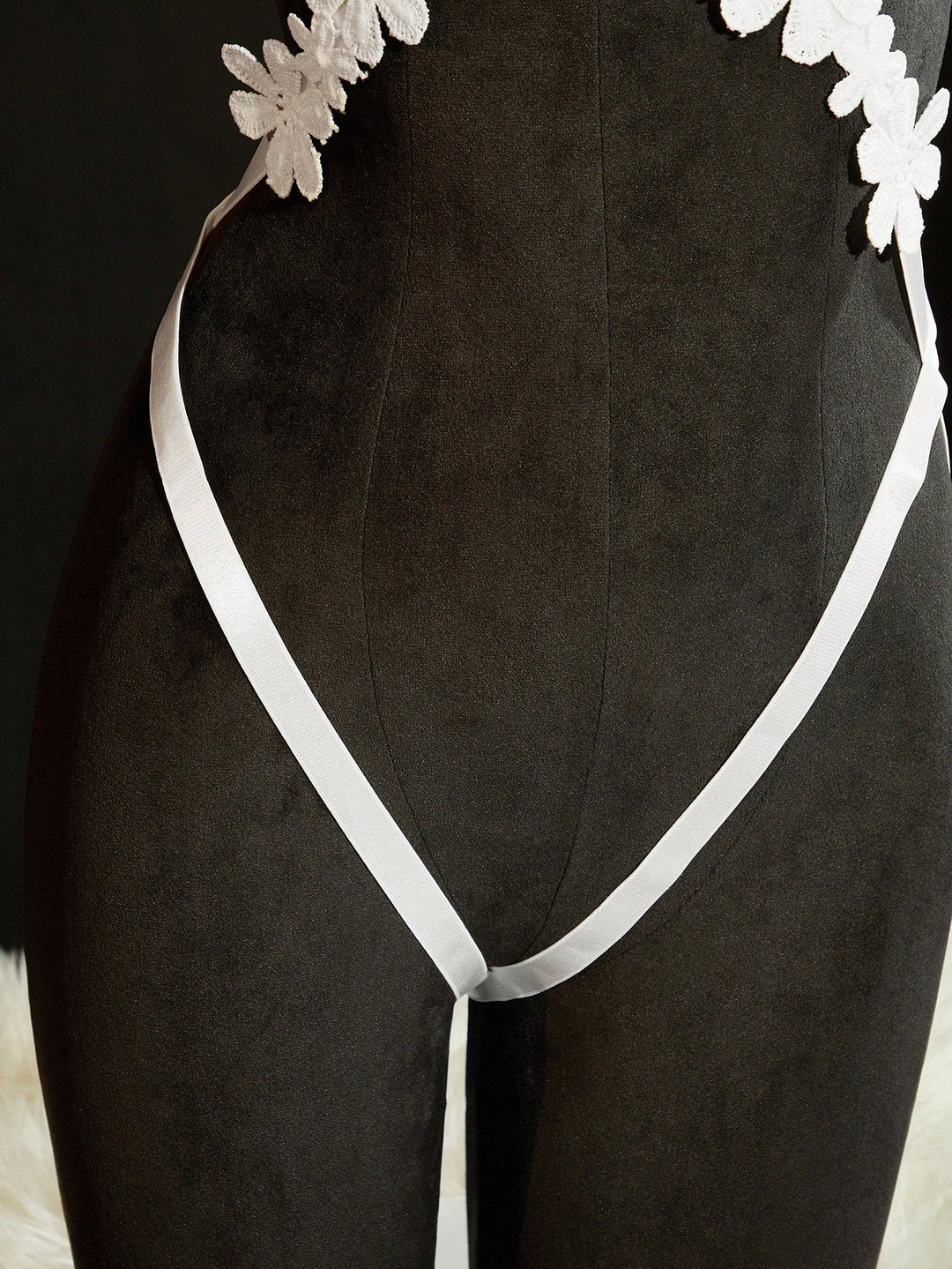 Body SHEIN, alb