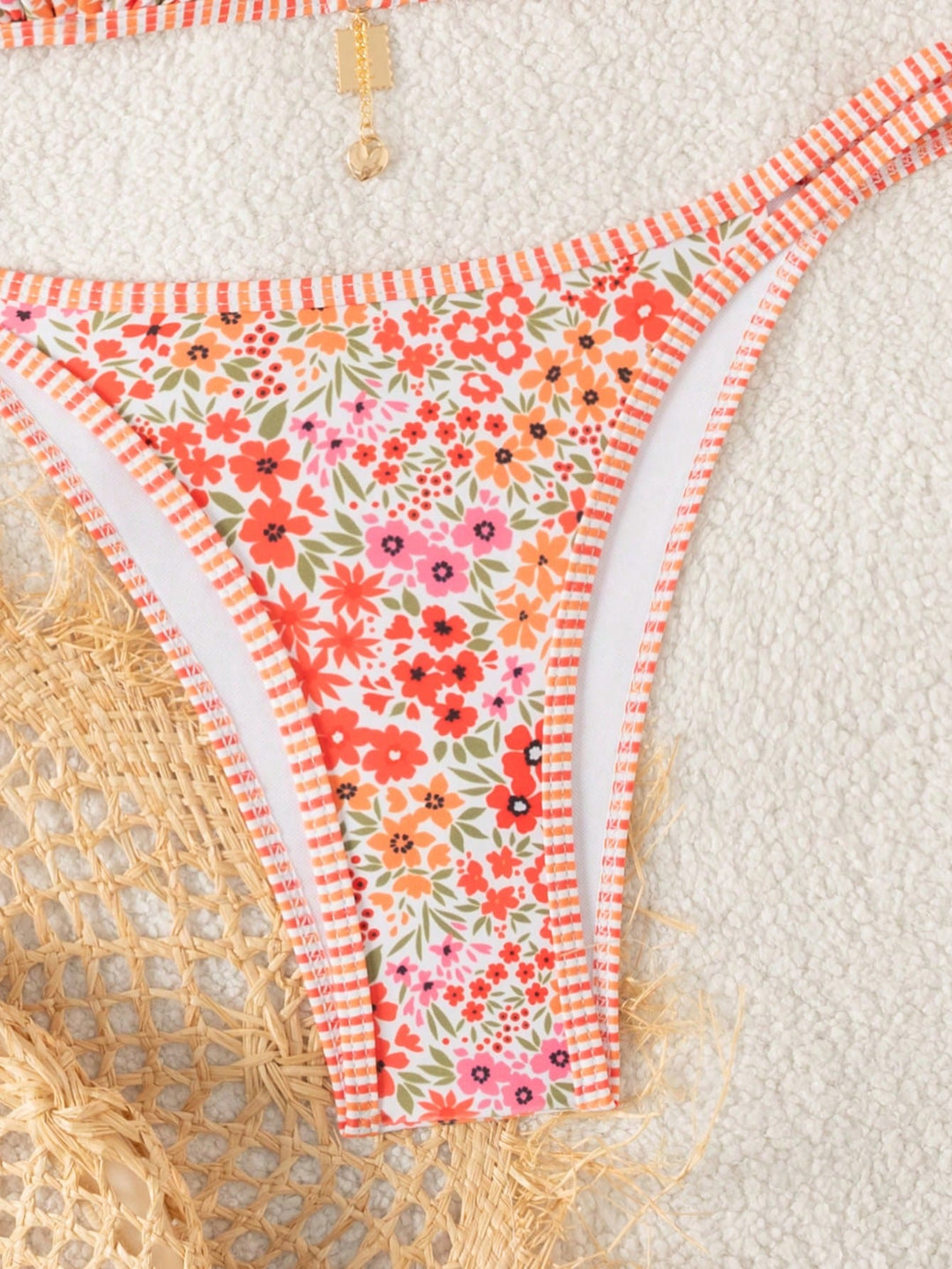 Set bikini SHEIN, mix culori