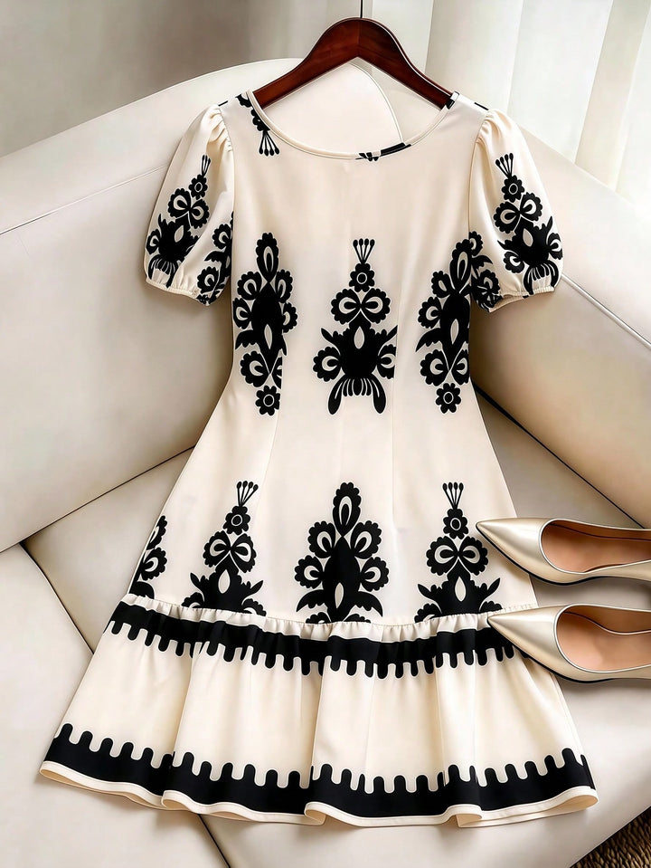 Rochie scurtă SHEIN, bej