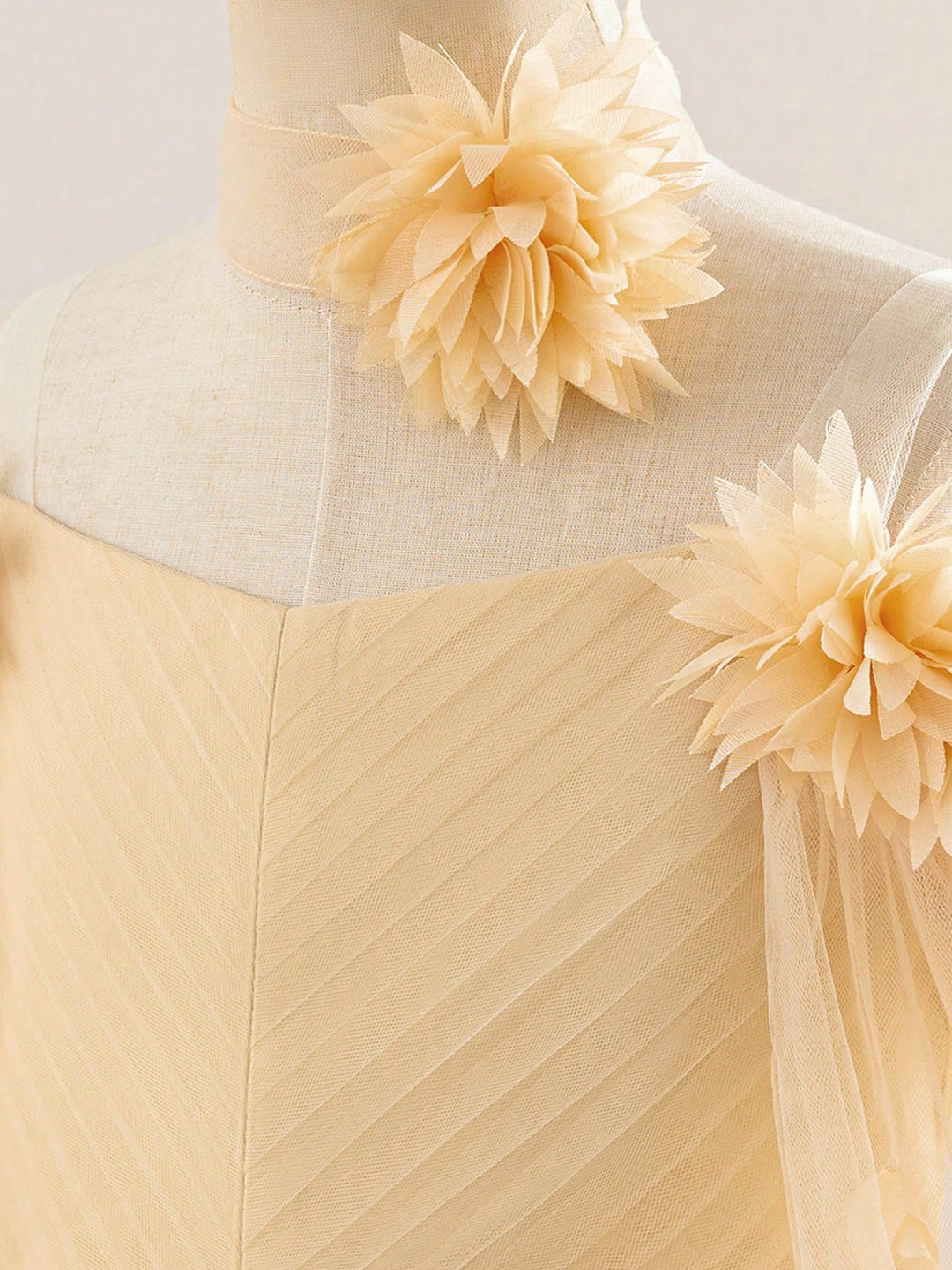 Rochie SHEIN, galben