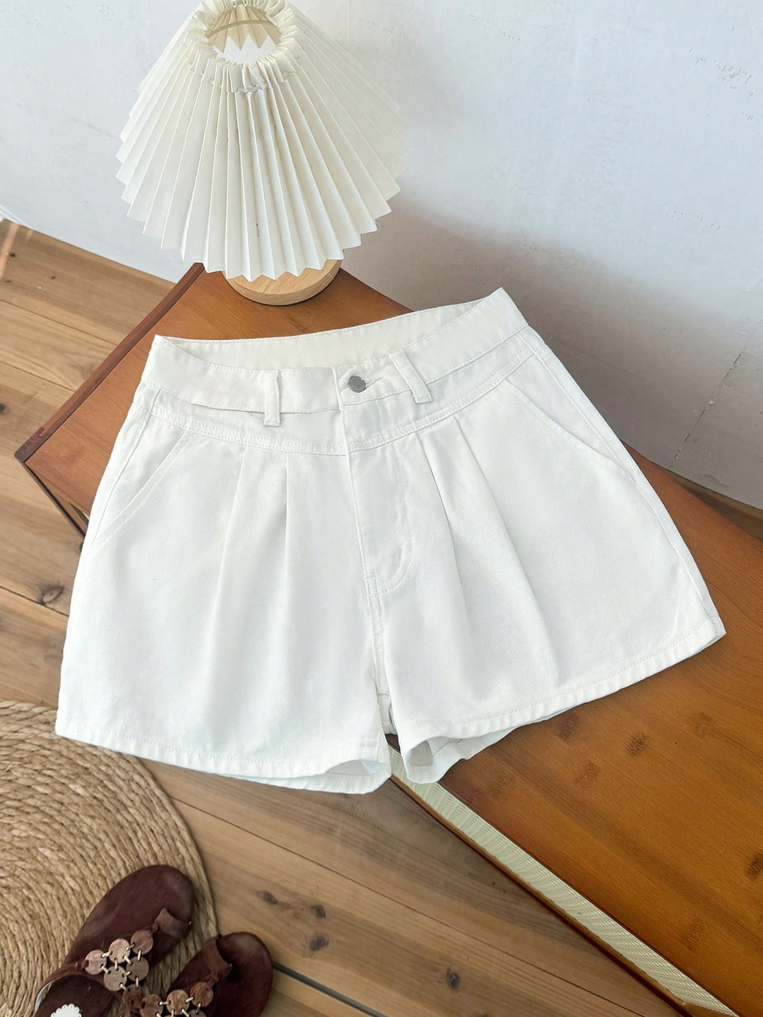 Pantaloni scurți SHEIN, alb