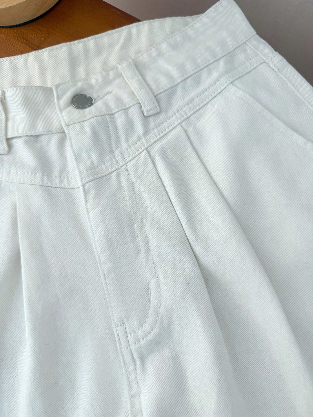 Pantaloni scurți SHEIN, alb