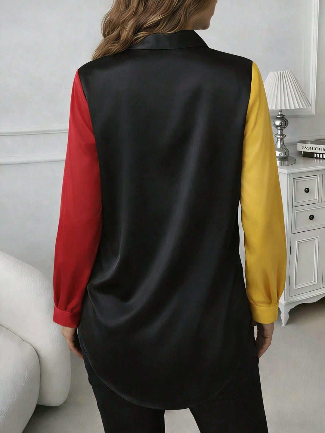 Bluza satinată SHEIN, negru