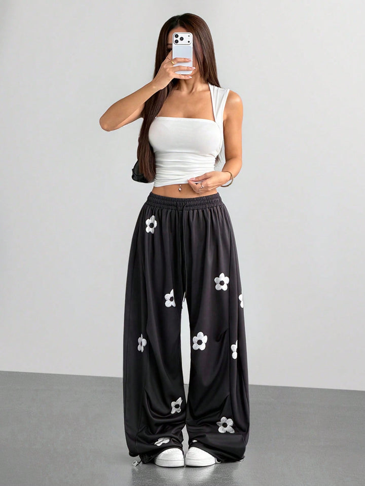Pantaloni SHEIN, negru