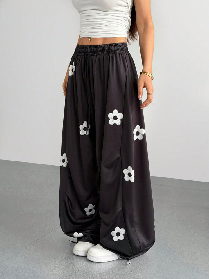 Pantaloni SHEIN, negru