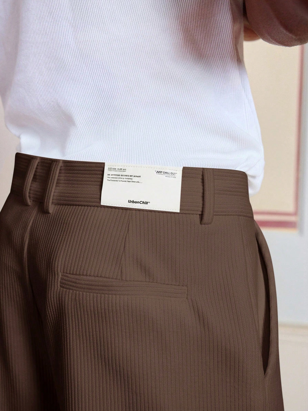 Pantalon SHEIN, maro