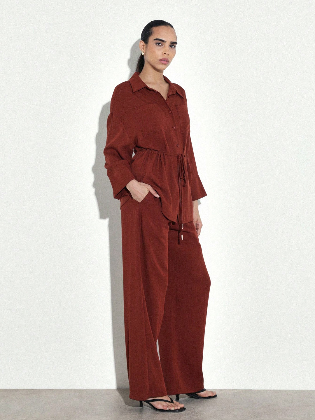 Pantaloni SHEIN, vișiniu