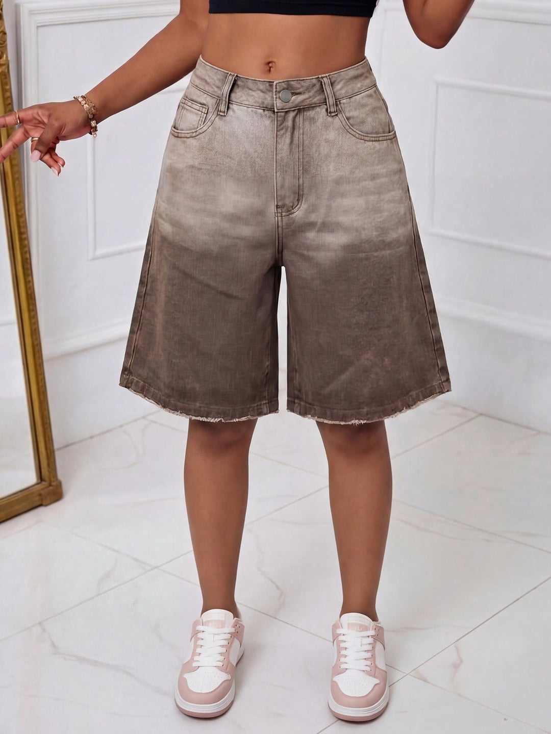 Pantaloni scurți SHEIN, maro