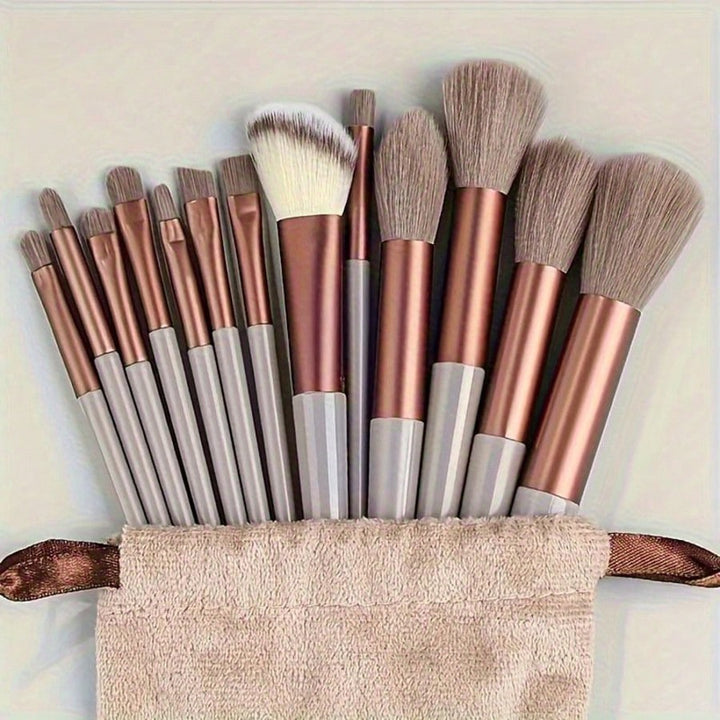 Set de perii SHEIN, mix culori