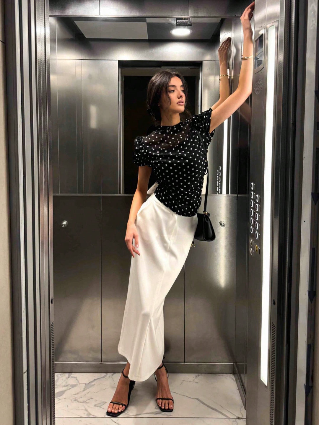 Top SHEIN, negru