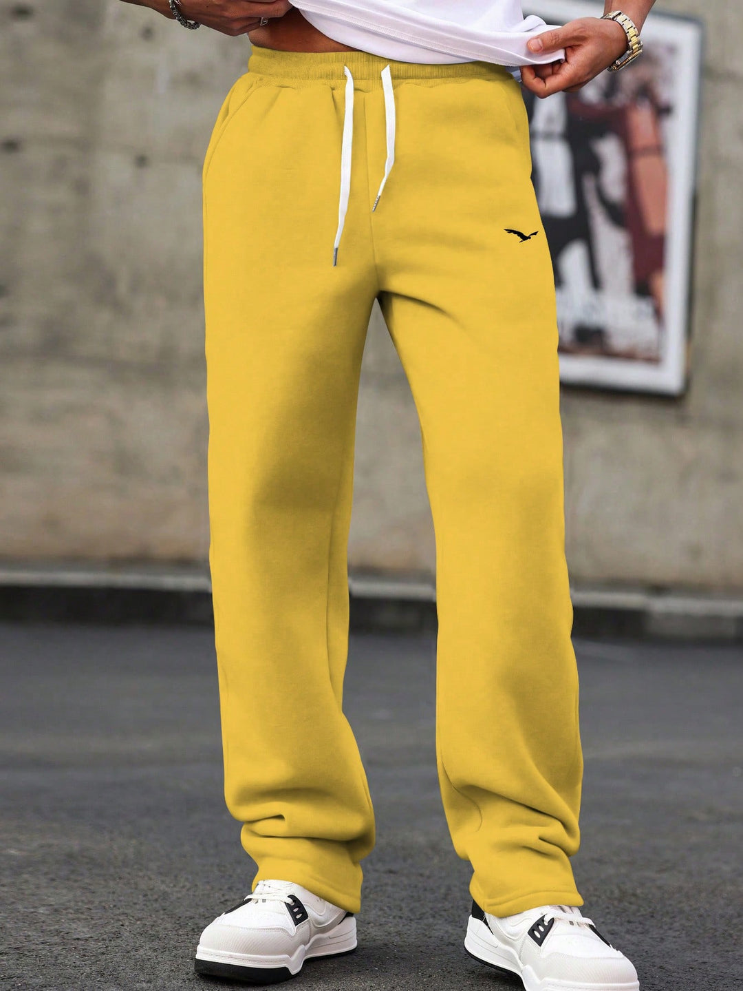 Pantaloni SHEIN, galben