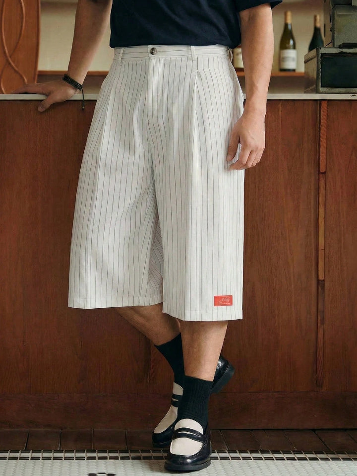 Pantaloni scurți SHEIN, negru