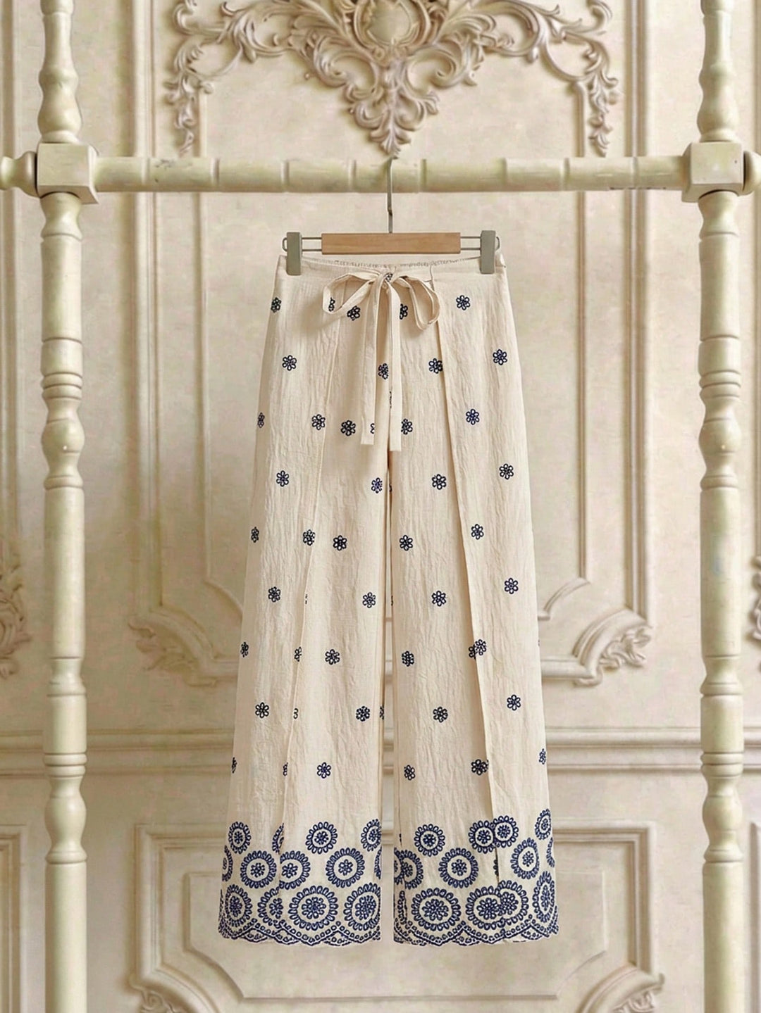 Pantaloni SHEIN, bej