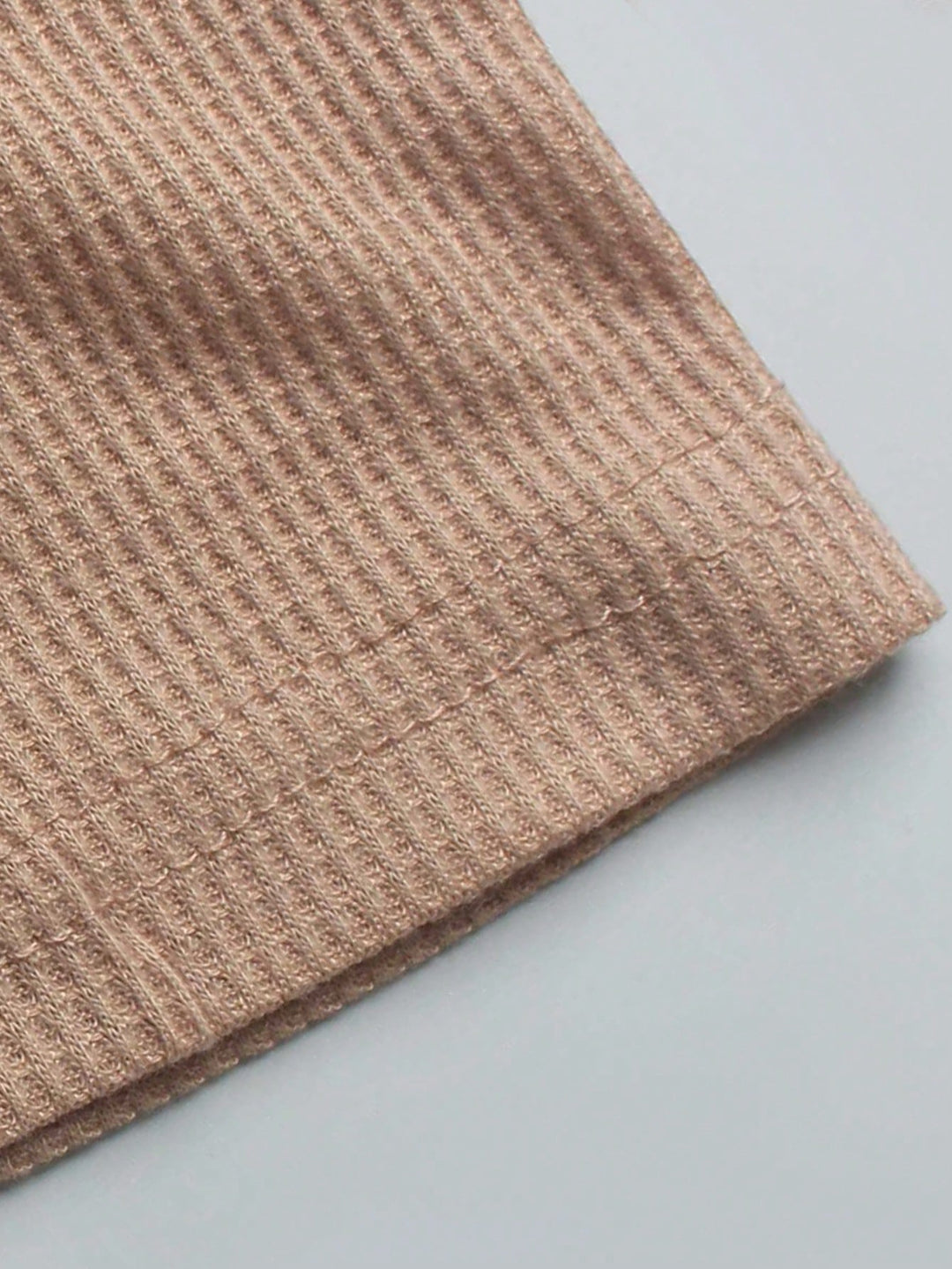 Tricou SHEIN, kaki
